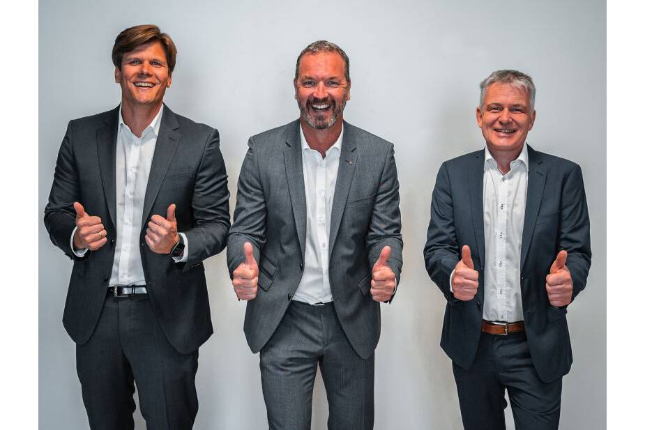 UWT managing director expands management team A dynamic trio for a stable future