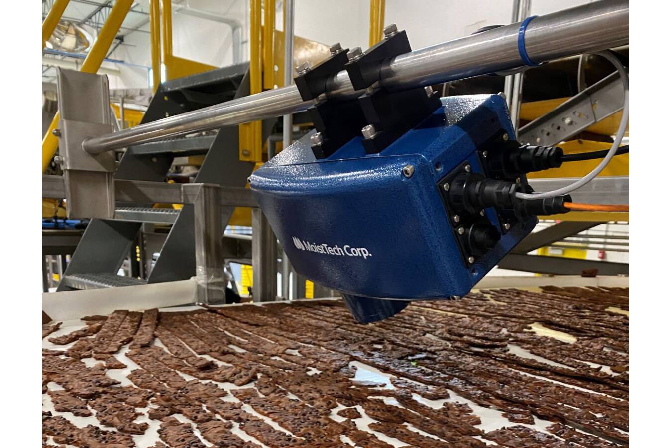 Diamond Standard for Moisture Control in Quality Food Processing Moisture is important in any manufacturing process, but when it comes to food processing, excess moisture can ruin products and create excess waste. And what is worse than a wasted effort? 