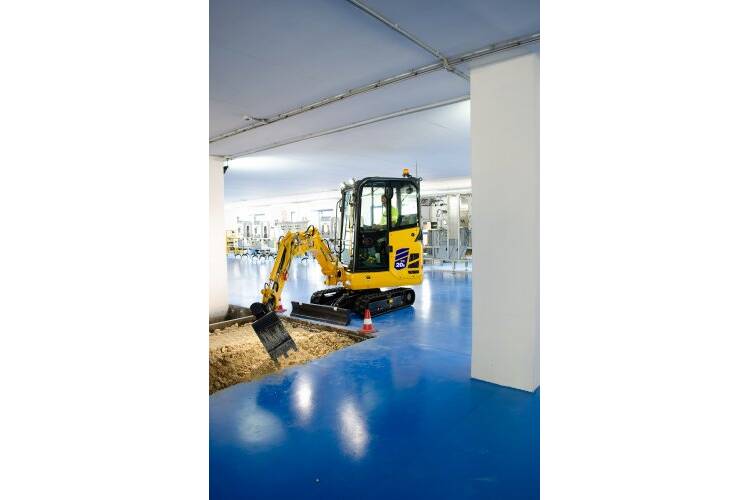Komatsu PC20E-6 mini excavator: electric power for a whole working day Komatsu expands electric product range with new PC20E-6 mini excavator.
 