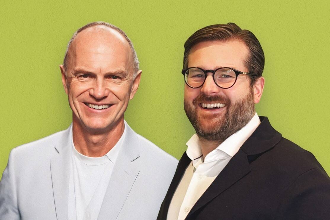 The digital future of powder filling with Greif-Velox and ei³ GREIF-VELOX is working with ei³ to deliver secure IIoT and AI solutions for powder and liquid filling. VeloXpert and the VeloInside Dashboard enable real-time monitoring, predictive maintenance, and measurably higher plant performance.